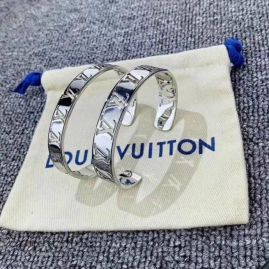 Picture of LV Bracelet _SKULVbracelet06cly15710825